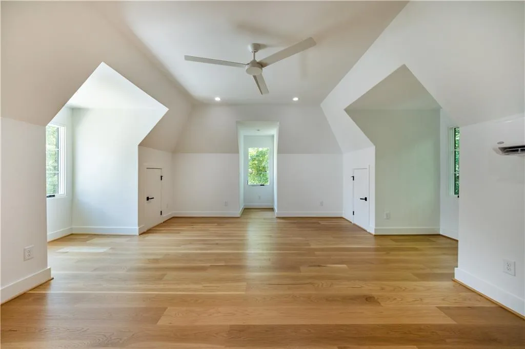 1235 Mount Paran Road Nw, Atlanta, Georgia 30327, 5 Bedrooms Bedrooms, ,6 BathroomsBathrooms,Residential,For Sale,1235 Mount Paran Road Nw,7421089