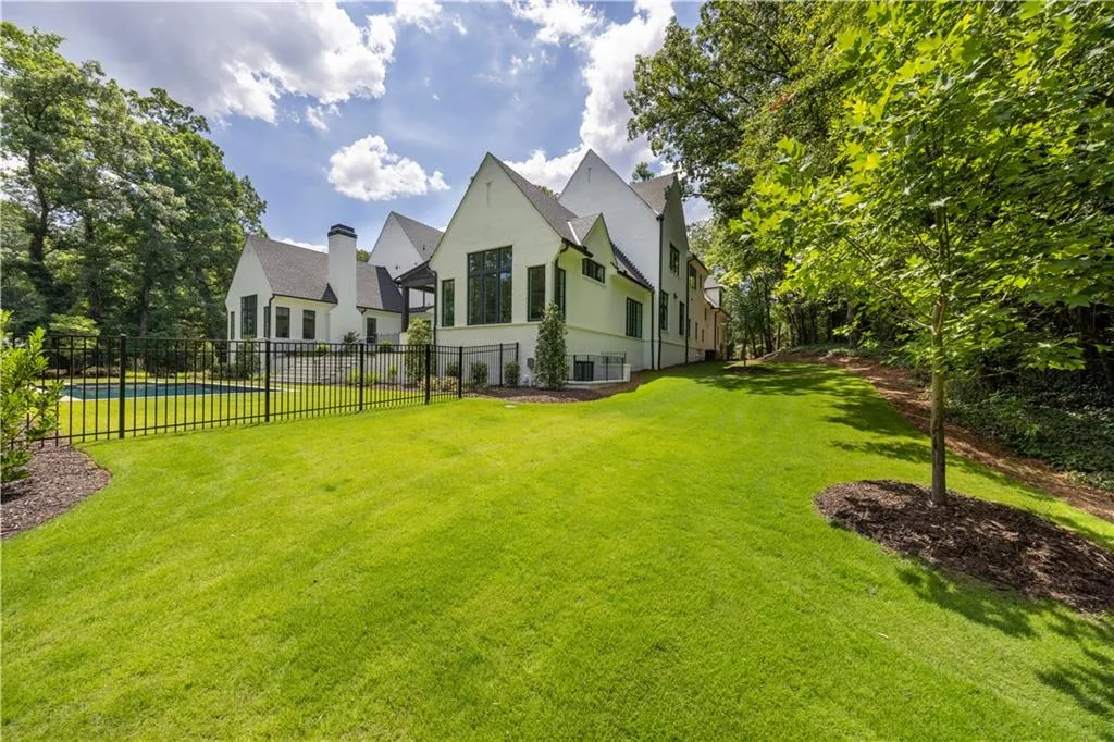 1235 Mount Paran Road Nw, Atlanta, Georgia 30327, 5 Bedrooms Bedrooms, ,6 BathroomsBathrooms,Residential,For Sale,1235 Mount Paran Road Nw,7421089