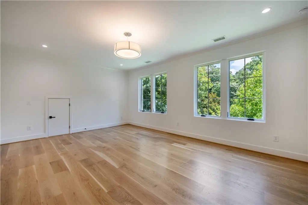 1235 Mount Paran Road Nw, Atlanta, Georgia 30327, 5 Bedrooms Bedrooms, ,6 BathroomsBathrooms,Residential,For Sale,1235 Mount Paran Road Nw,7421089