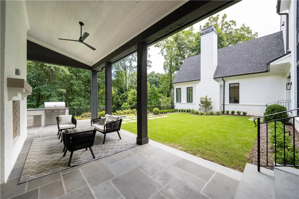 1235 Mount Paran Road Nw, Atlanta, Georgia 30327, 5 Bedrooms Bedrooms, ,6 BathroomsBathrooms,Residential,For Sale,1235 Mount Paran Road Nw,7421089