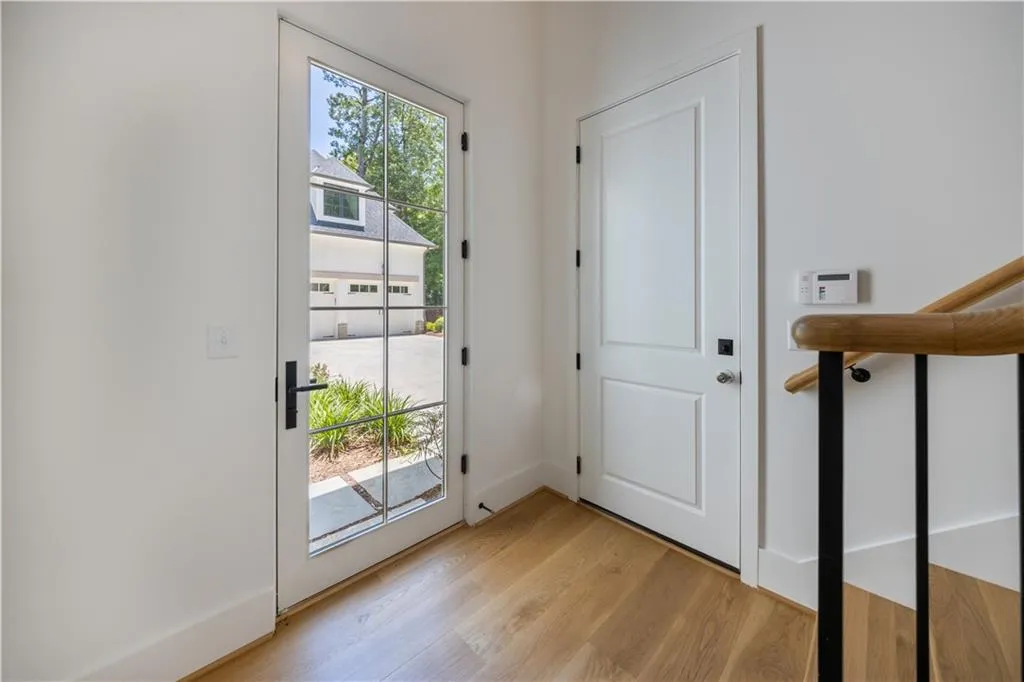 1235 Mount Paran Road Nw, Atlanta, Georgia 30327, 5 Bedrooms Bedrooms, ,6 BathroomsBathrooms,Residential,For Sale,1235 Mount Paran Road Nw,7421089