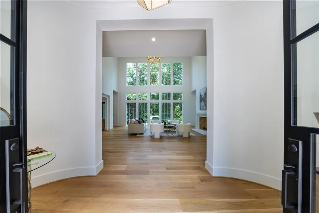 1235 Mount Paran Road Nw, Atlanta, Georgia 30327, 5 Bedrooms Bedrooms, ,6 BathroomsBathrooms,Residential,For Sale,1235 Mount Paran Road Nw,7421089
