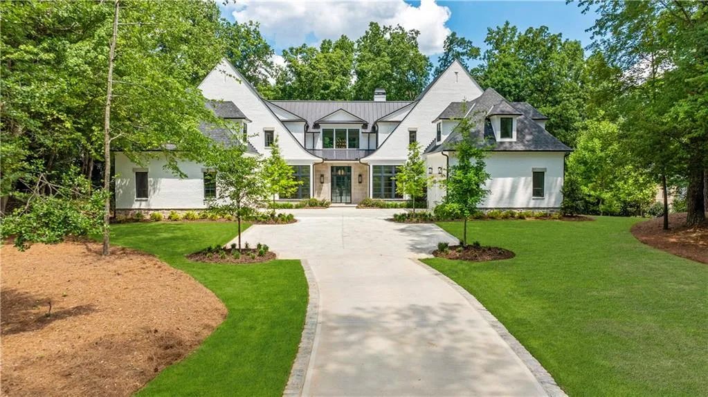 1235 Mount Paran Road Nw, Atlanta, Georgia 30327, 5 Bedrooms Bedrooms, ,6 BathroomsBathrooms,Residential,For Sale,1235 Mount Paran Road Nw,7421089