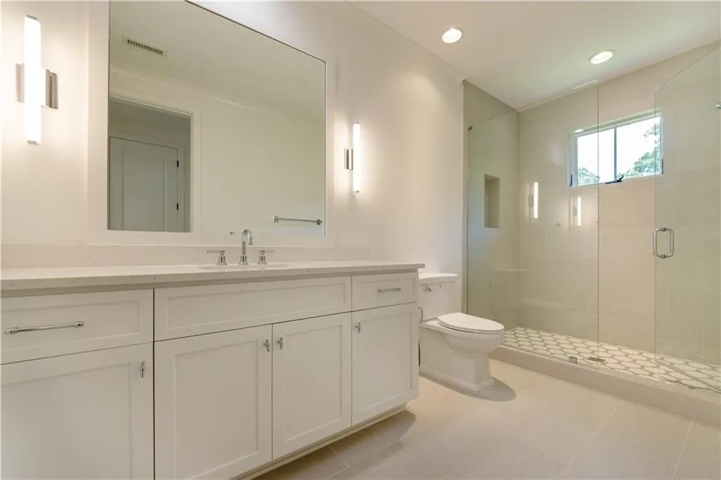 1235 Mount Paran Road Nw, Atlanta, Georgia 30327, 5 Bedrooms Bedrooms, ,6 BathroomsBathrooms,Residential,For Sale,1235 Mount Paran Road Nw,7421089