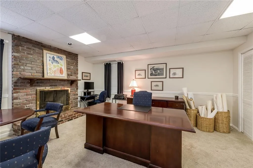 880 Landmark Drive, Sandy Springs, Georgia 30342, 4 Bedrooms Bedrooms, ,2 BathroomsBathrooms,Residential,Sold,880 Landmark Drive,6677030