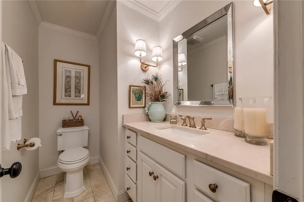 880 Landmark Drive, Sandy Springs, Georgia 30342, 4 Bedrooms Bedrooms, ,2 BathroomsBathrooms,Residential,Sold,880 Landmark Drive,6677030