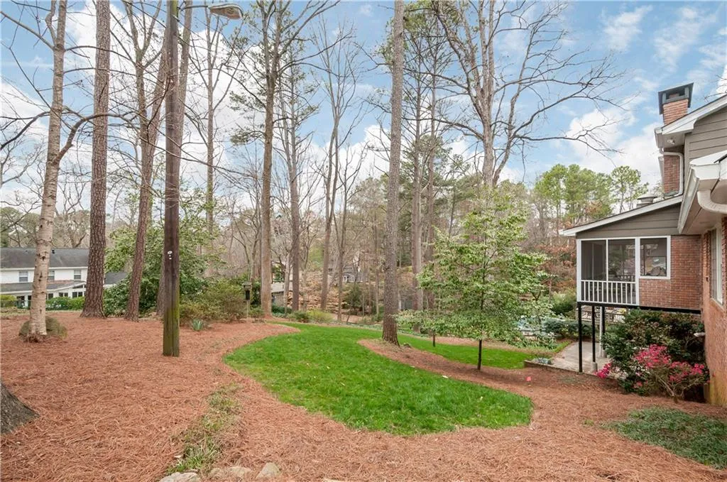 6250 Weatherly Drive, Sandy Springs, Georgia 30328, 4 Bedrooms Bedrooms, ,2 BathroomsBathrooms,Residential,Sold,6250 Weatherly Drive,5811741