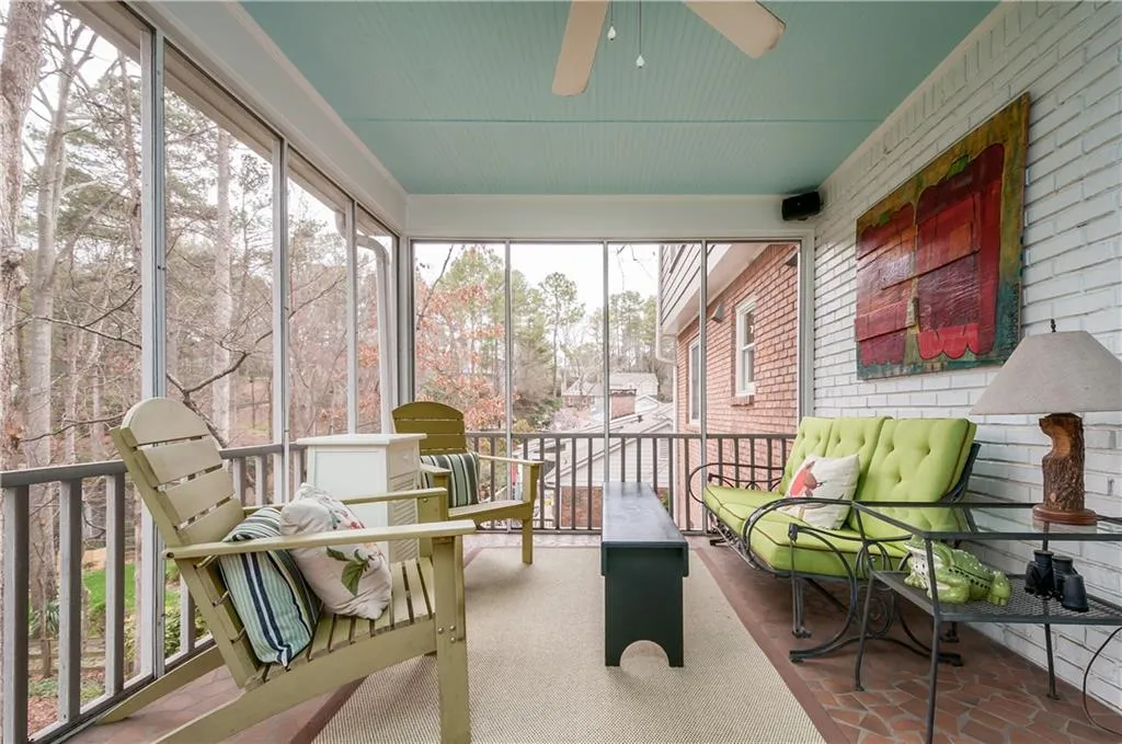 6250 Weatherly Drive, Sandy Springs, Georgia 30328, 4 Bedrooms Bedrooms, ,2 BathroomsBathrooms,Residential,Sold,6250 Weatherly Drive,5811741