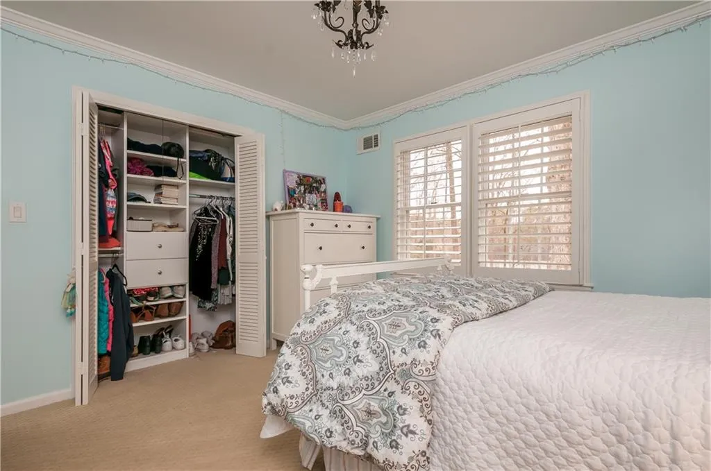 6250 Weatherly Drive, Sandy Springs, Georgia 30328, 4 Bedrooms Bedrooms, ,2 BathroomsBathrooms,Residential,Sold,6250 Weatherly Drive,5811741