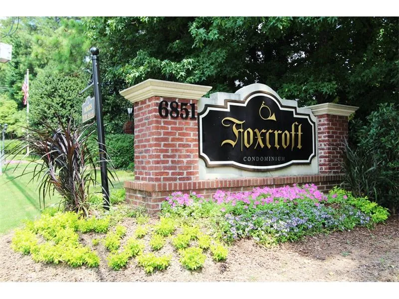 6851 Roswell Road Ne Unit M22, Atlanta, Georgia 30328, 3 Bedrooms Bedrooms, ,2 BathroomsBathrooms,Residential,Sold,6851 Roswell Road Ne Unit M22,5578774