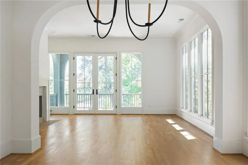 94 Sheridan Drive, Atlanta, Georgia 30305, 4 Bedrooms Bedrooms, ,3 BathroomsBathrooms,Residential,Sold,94 Sheridan Drive,7509312
