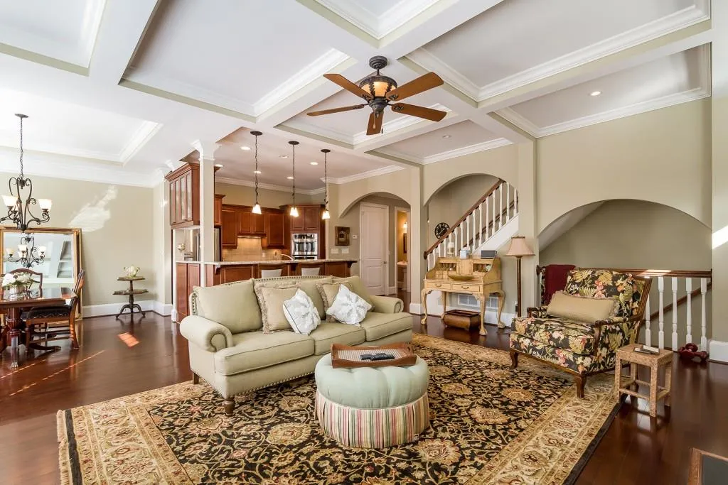 683 Royer Court, Atlanta, Georgia 30342, 3 Bedrooms Bedrooms, ,2 BathroomsBathrooms,Residential,Sold,683 Royer Court,6129513
