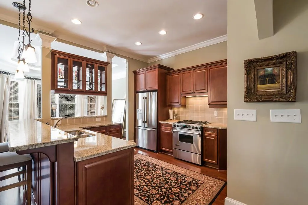 683 Royer Court, Atlanta, Georgia 30342, 3 Bedrooms Bedrooms, ,2 BathroomsBathrooms,Residential,Sold,683 Royer Court,6129513