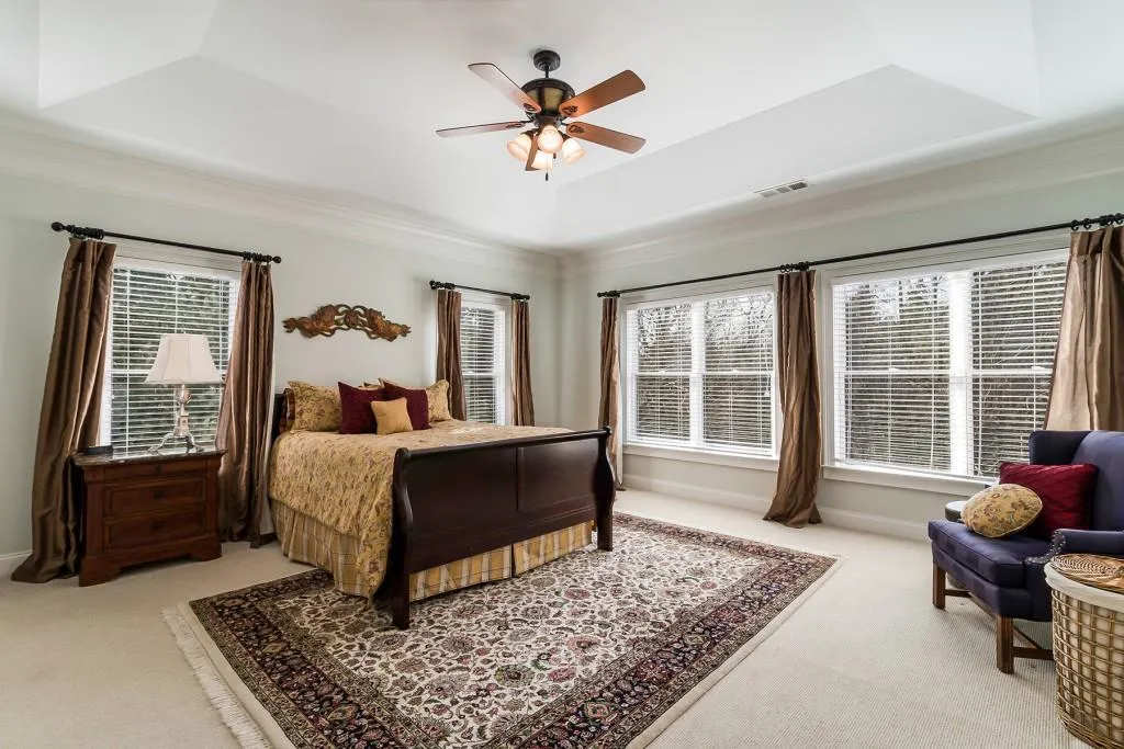 683 Royer Court, Atlanta, Georgia 30342, 3 Bedrooms Bedrooms, ,2 BathroomsBathrooms,Residential,Sold,683 Royer Court,6129513