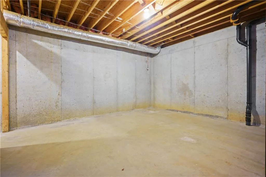 160 Wing Mill Road, Atlanta, Georgia 30350, 4 Bedrooms Bedrooms, ,3 BathroomsBathrooms,Residential,Sold,160 Wing Mill Road,7144445
