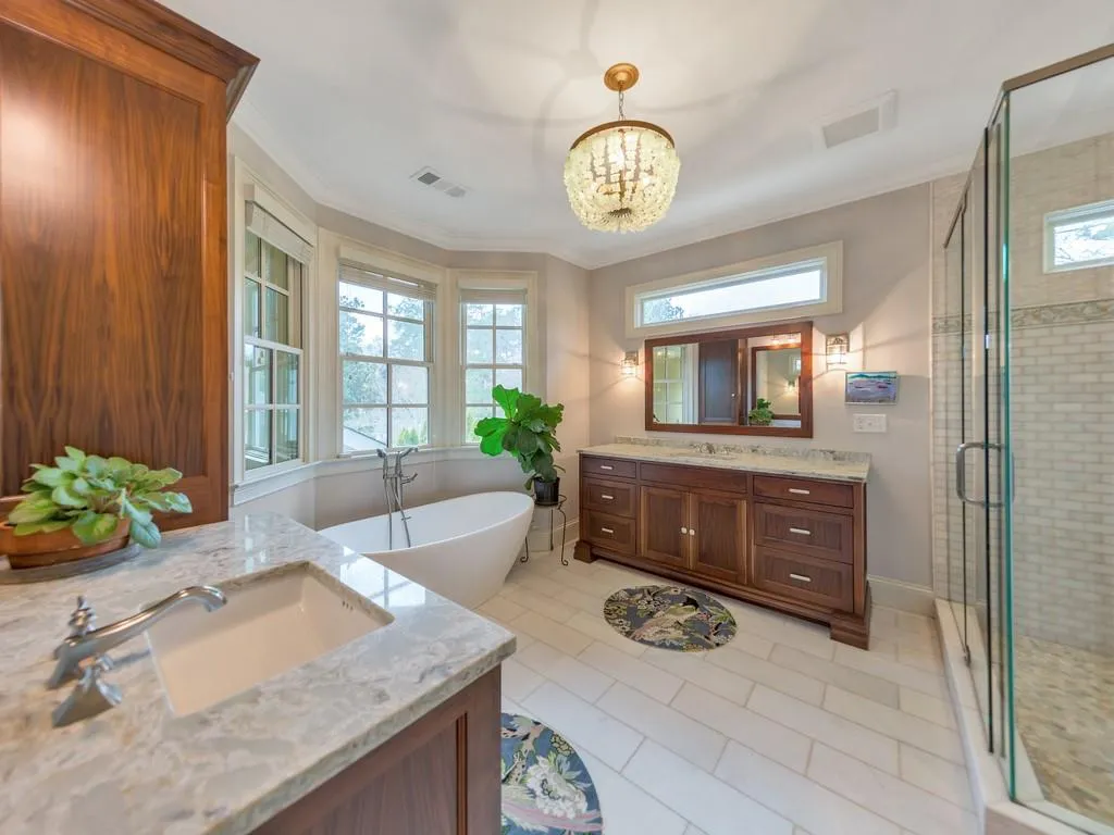 235 Forrest Lake Drive Nw, Atlanta, Georgia 30327, 5 Bedrooms Bedrooms, ,4 BathroomsBathrooms,Residential,Sold,235 Forrest Lake Drive Nw,6667926