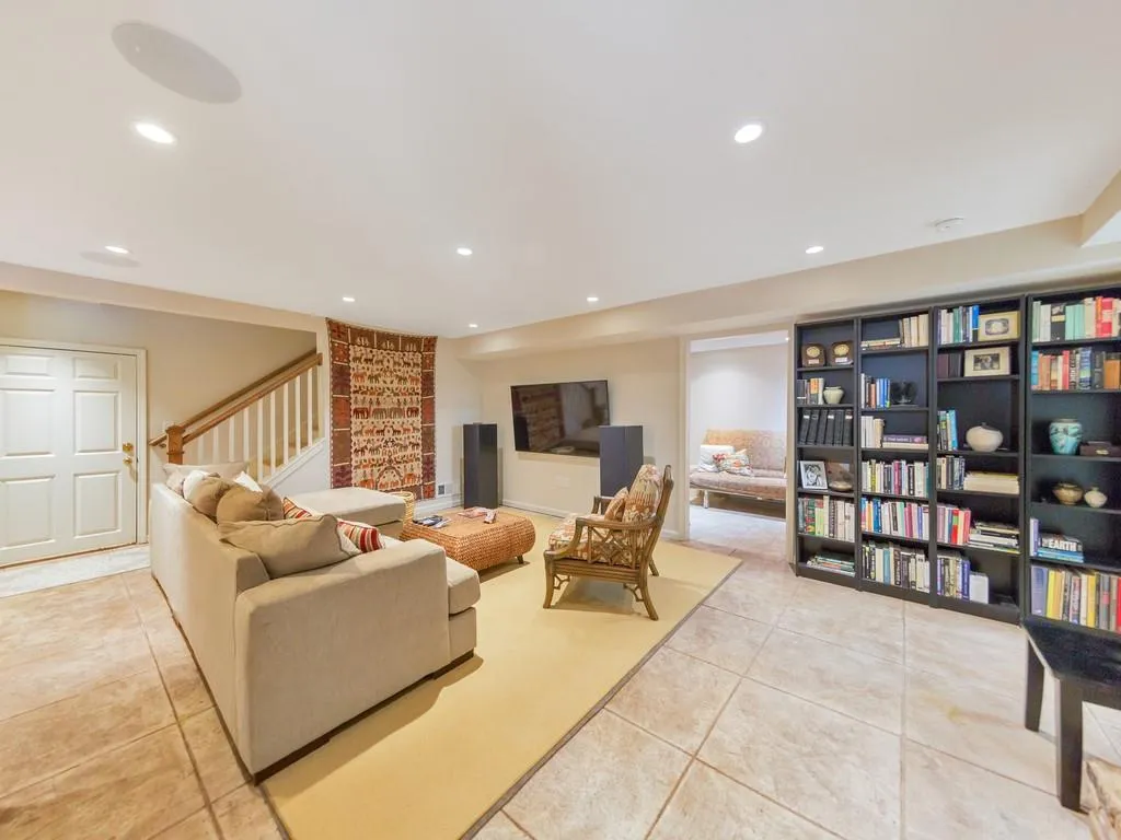 235 Forrest Lake Drive Nw, Atlanta, Georgia 30327, 5 Bedrooms Bedrooms, ,4 BathroomsBathrooms,Residential,Sold,235 Forrest Lake Drive Nw,6667926