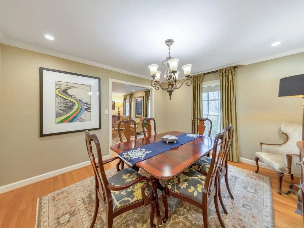 235 Forrest Lake Drive Nw, Atlanta, Georgia 30327, 5 Bedrooms Bedrooms, ,4 BathroomsBathrooms,Residential,Sold,235 Forrest Lake Drive Nw,6667926