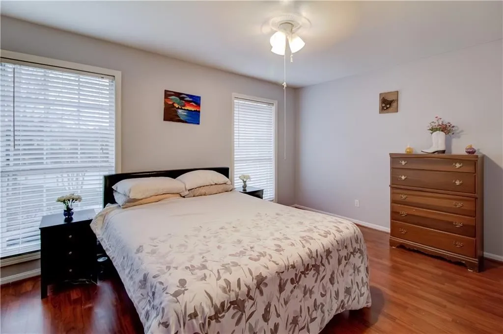 5375 Roswell Road Unit A3, Atlanta, Georgia 30342, 1 Bedroom Bedrooms, ,1 BathroomBathrooms,Residential,Sold,5375 Roswell Road Unit A3,6520535