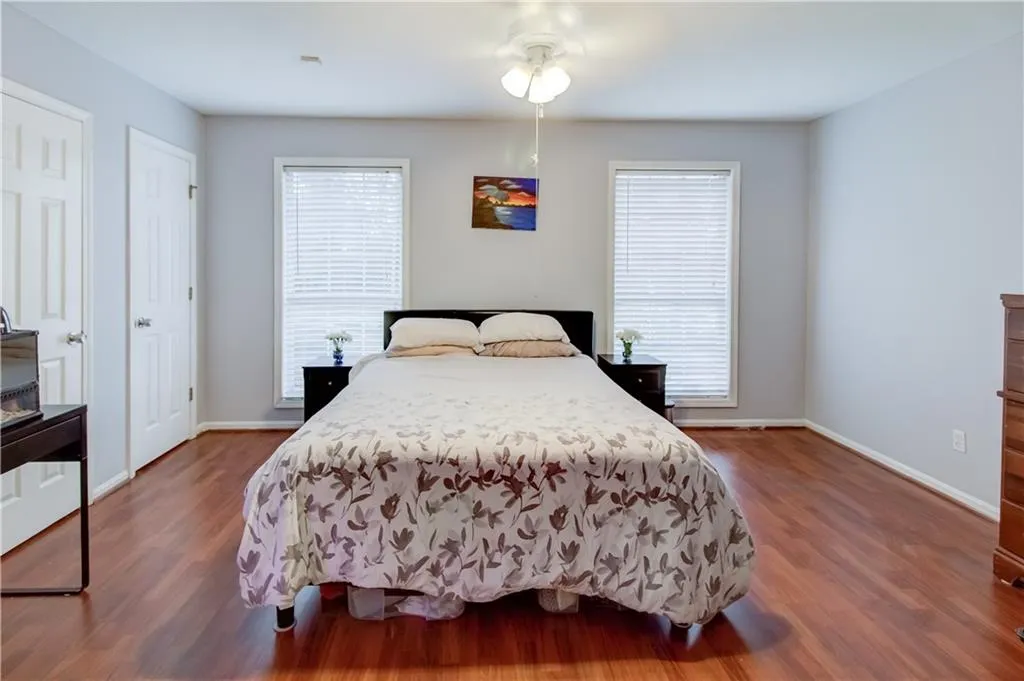 5375 Roswell Road Unit A3, Atlanta, Georgia 30342, 1 Bedroom Bedrooms, ,1 BathroomBathrooms,Residential,Sold,5375 Roswell Road Unit A3,6520535