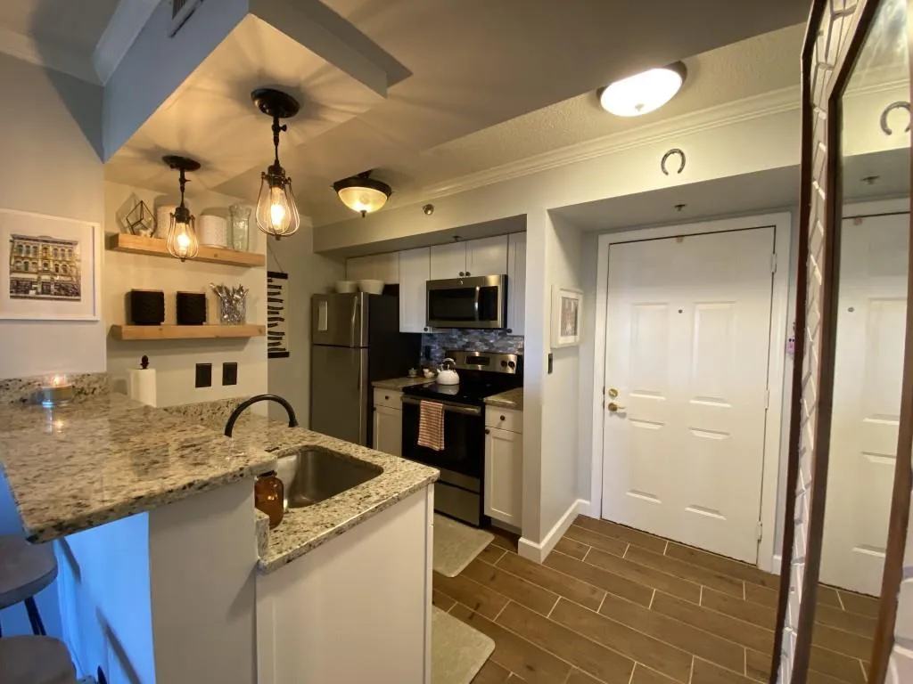 795 Hammond Drive Unit 1504, Atlanta, Georgia 30328, 1 Bedroom Bedrooms, ,1 BathroomBathrooms,Residential,Sold,795 Hammond Drive Unit 1504,6710587