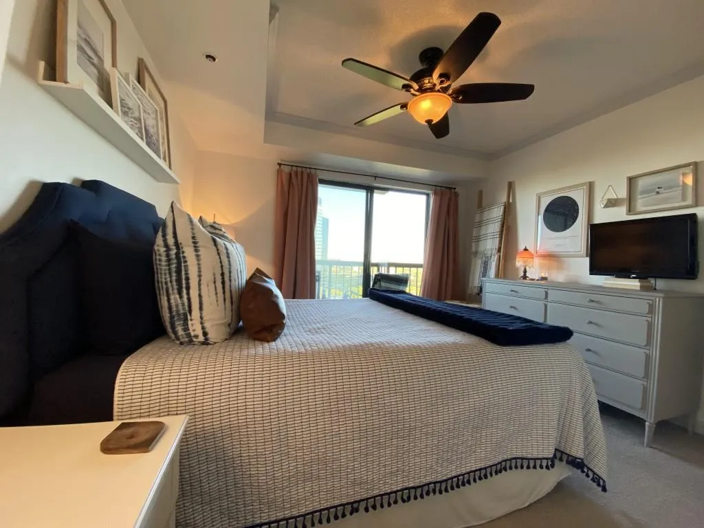 795 Hammond Drive Unit 1504, Atlanta, Georgia 30328, 1 Bedroom Bedrooms, ,1 BathroomBathrooms,Residential,Sold,795 Hammond Drive Unit 1504,6710587