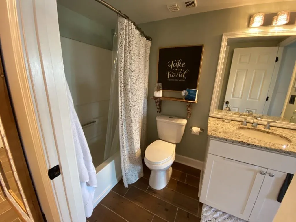 795 Hammond Drive Unit 1504, Atlanta, Georgia 30328, 1 Bedroom Bedrooms, ,1 BathroomBathrooms,Residential,Sold,795 Hammond Drive Unit 1504,6710587