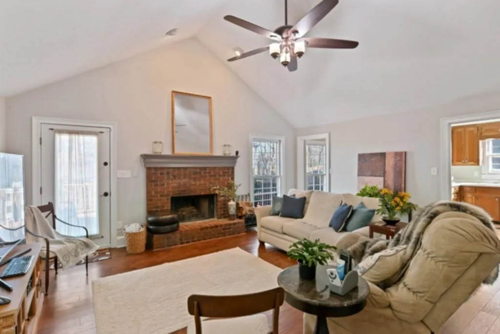 450 Tahoma Drive, Atlanta, Georgia 30350, 4 Bedrooms Bedrooms, ,3 BathroomsBathrooms,Residential,Sold,450 Tahoma Drive,6822968