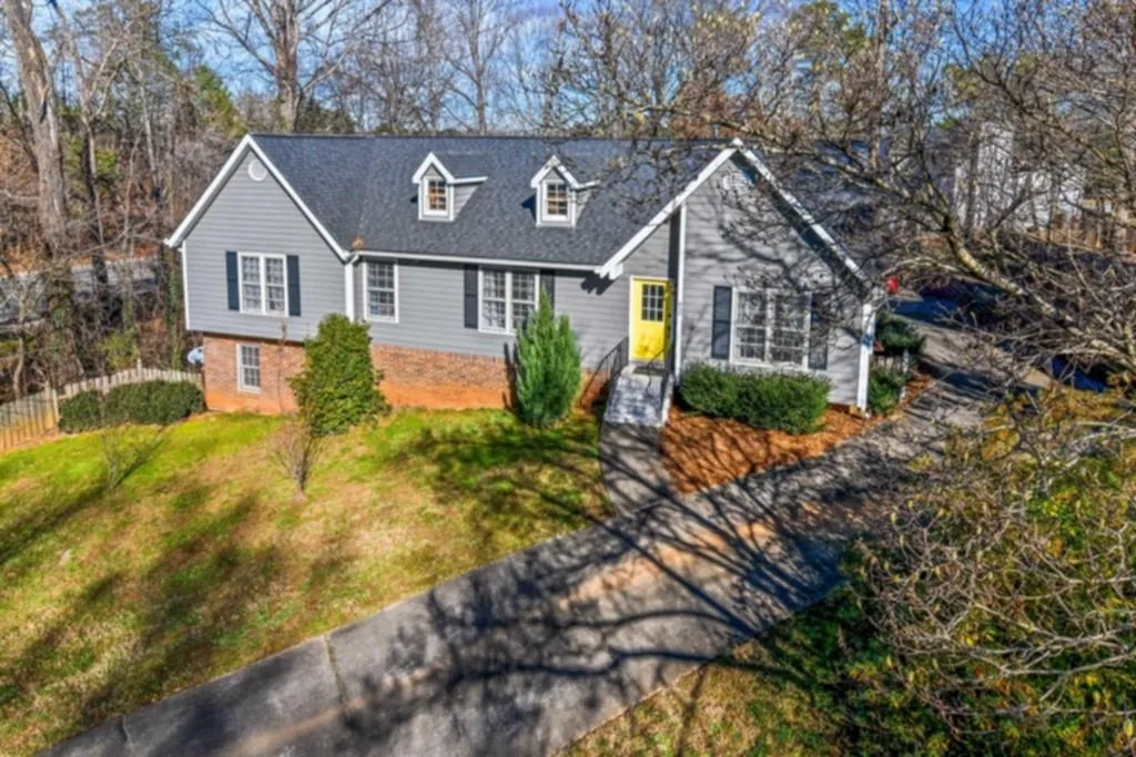 450 Tahoma Drive, Atlanta, Georgia 30350, 4 Bedrooms Bedrooms, ,3 BathroomsBathrooms,Residential,Sold,450 Tahoma Drive,6822968