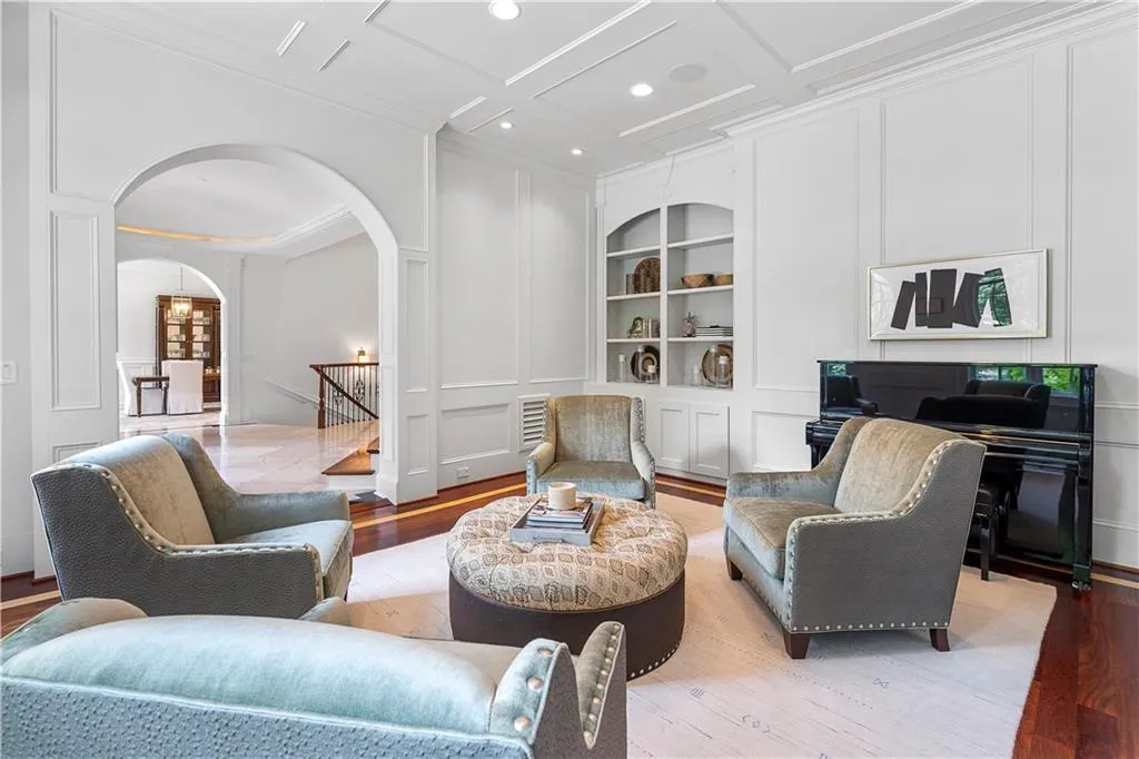 5170 Peachtree Dunwoody Road, Sandy Springs, Georgia 30342, 7 Bedrooms Bedrooms, ,9 BathroomsBathrooms,Residential,Sold,5170 Peachtree Dunwoody Road,7087966
