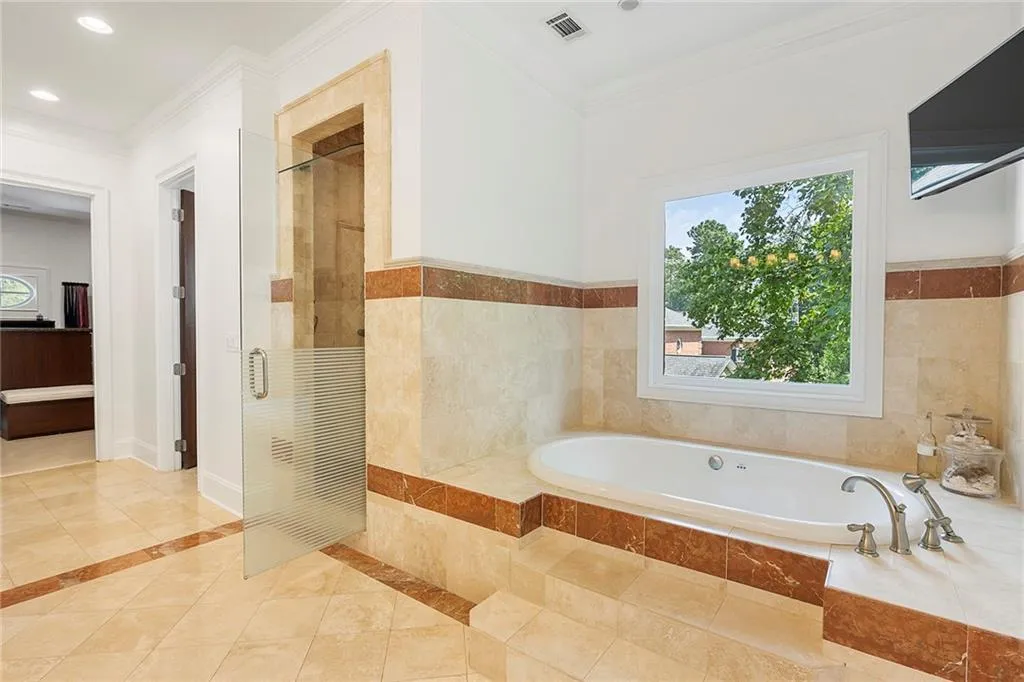 5170 Peachtree Dunwoody Road, Sandy Springs, Georgia 30342, 7 Bedrooms Bedrooms, ,9 BathroomsBathrooms,Residential,Sold,5170 Peachtree Dunwoody Road,7087966