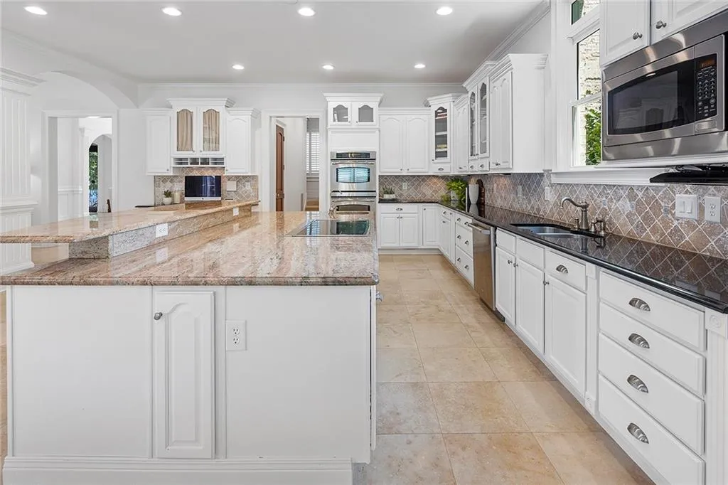 5170 Peachtree Dunwoody Road, Sandy Springs, Georgia 30342, 7 Bedrooms Bedrooms, ,9 BathroomsBathrooms,Residential,Sold,5170 Peachtree Dunwoody Road,7087966