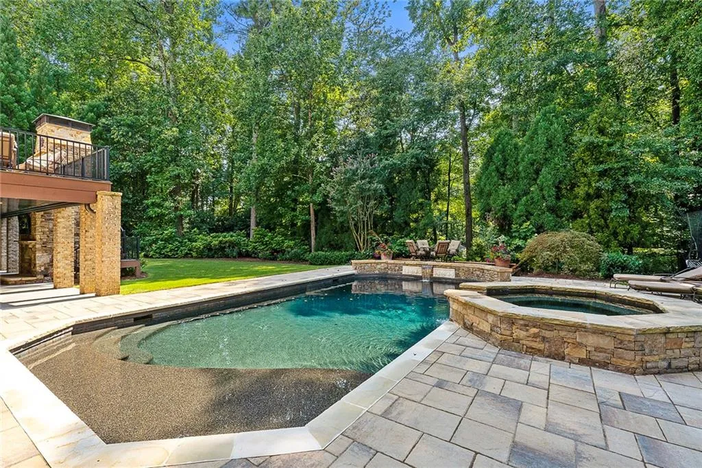5170 Peachtree Dunwoody Road, Sandy Springs, Georgia 30342, 7 Bedrooms Bedrooms, ,9 BathroomsBathrooms,Residential,Sold,5170 Peachtree Dunwoody Road,7087966