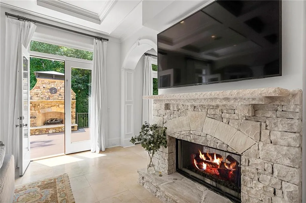 5170 Peachtree Dunwoody Road, Sandy Springs, Georgia 30342, 7 Bedrooms Bedrooms, ,9 BathroomsBathrooms,Residential,Sold,5170 Peachtree Dunwoody Road,7087966