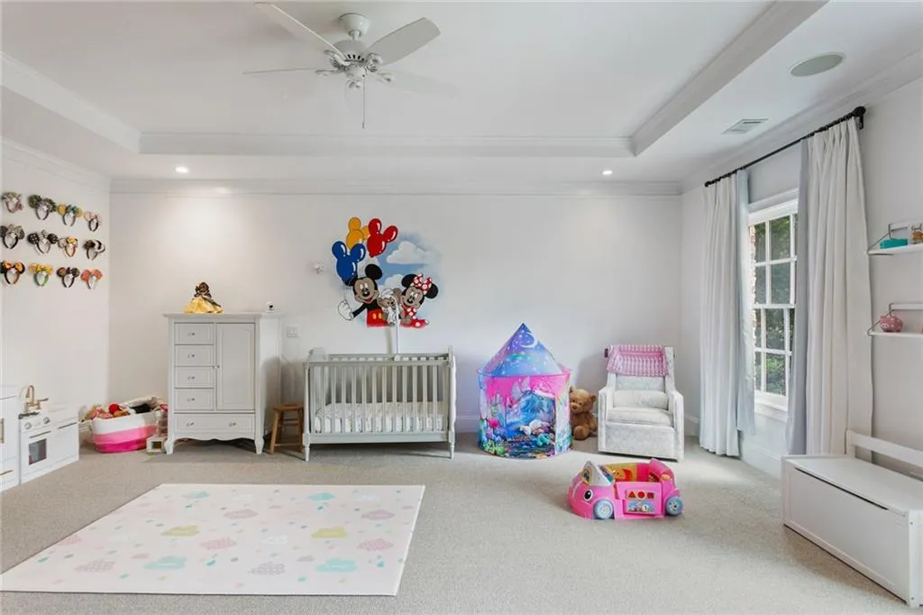 5170 Peachtree Dunwoody Road, Sandy Springs, Georgia 30342, 7 Bedrooms Bedrooms, ,9 BathroomsBathrooms,Residential,Sold,5170 Peachtree Dunwoody Road,7087966