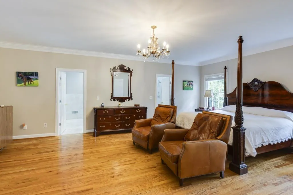 505 Valley Hall Drive, Sandy Springs, Georgia 30350, 5 Bedrooms Bedrooms, ,3 BathroomsBathrooms,Residential,Sold,505 Valley Hall Drive,7416999