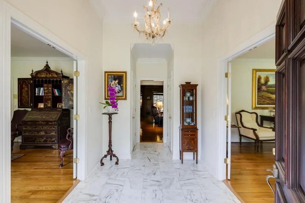 505 Valley Hall Drive, Sandy Springs, Georgia 30350, 5 Bedrooms Bedrooms, ,3 BathroomsBathrooms,Residential,Sold,505 Valley Hall Drive,7416999