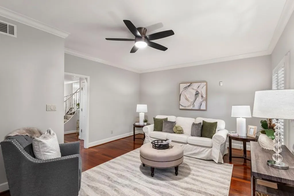 634 Jefferson Circle Ne, Sandy Springs, Georgia 30328, 3 Bedrooms Bedrooms, ,2 BathroomsBathrooms,Residential,Sold,634 Jefferson Circle Ne,7462266