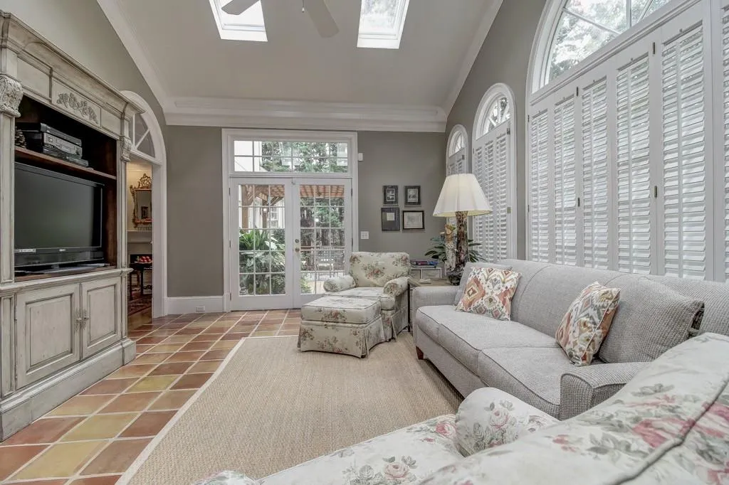 4999 Long Island Drive Nw, Sandy Springs, Georgia 30327, 5 Bedrooms Bedrooms, ,5 BathroomsBathrooms,Residential,Sold,4999 Long Island Drive Nw,5736500
