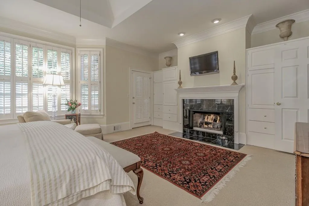 4999 Long Island Drive Nw, Sandy Springs, Georgia 30327, 5 Bedrooms Bedrooms, ,5 BathroomsBathrooms,Residential,Sold,4999 Long Island Drive Nw,5736500