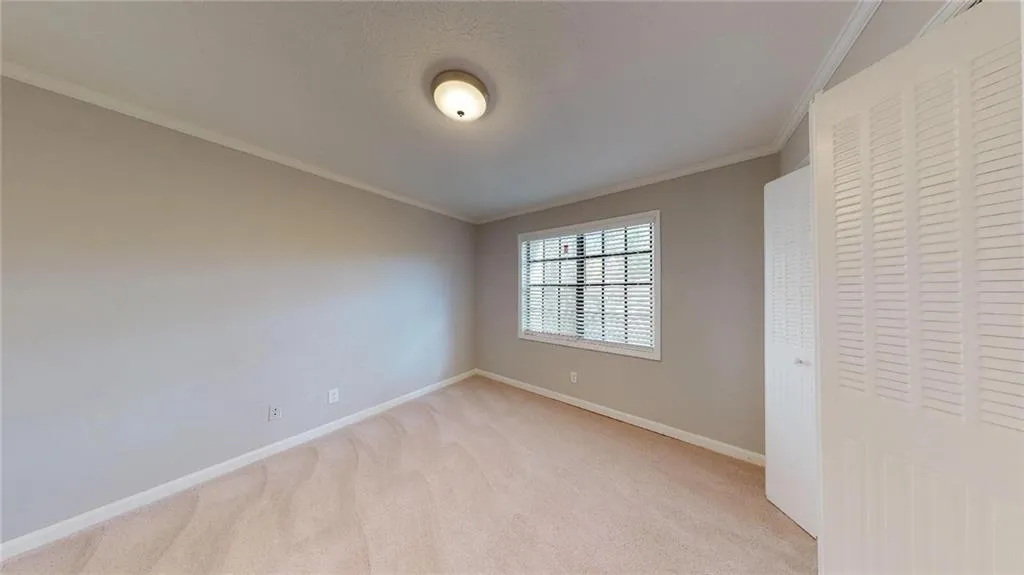 305 Winding River Drive Unit B, Atlanta, Georgia 30350, 3 Bedrooms Bedrooms, ,2 BathroomsBathrooms,Residential,Sold,305 Winding River Drive Unit B,6101365