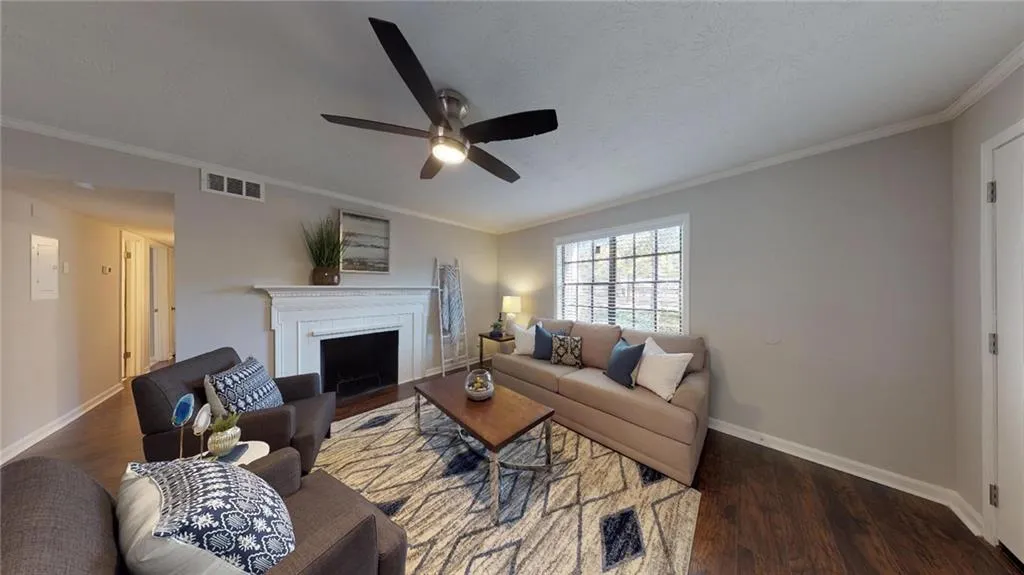 305 Winding River Drive Unit B, Atlanta, Georgia 30350, 3 Bedrooms Bedrooms, ,2 BathroomsBathrooms,Residential,Sold,305 Winding River Drive Unit B,6101365