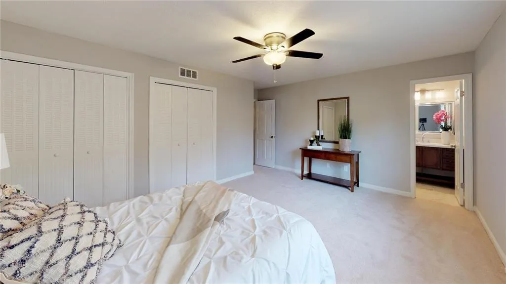 305 Winding River Drive Unit B, Atlanta, Georgia 30350, 3 Bedrooms Bedrooms, ,2 BathroomsBathrooms,Residential,Sold,305 Winding River Drive Unit B,6101365