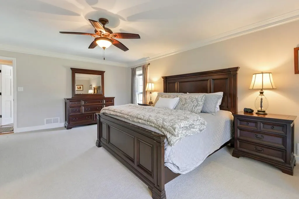 430 Riverhill Drive, Sandy Springs, Georgia 30328, 4 Bedrooms Bedrooms, ,4 BathroomsBathrooms,Residential,Sold,430 Riverhill Drive,6815142