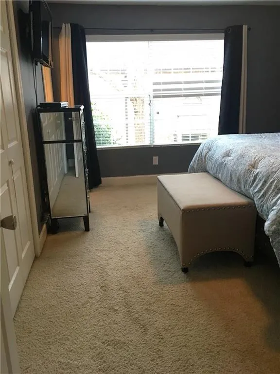 6980 Roswell Road Unit F5, Atlanta, Georgia 30328, 3 Bedrooms Bedrooms, ,2 BathroomsBathrooms,Residential,Sold,6980 Roswell Road Unit F5,5962084