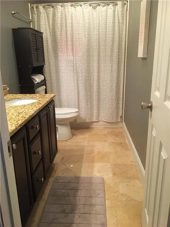 6980 Roswell Road Unit F5, Atlanta, Georgia 30328, 3 Bedrooms Bedrooms, ,2 BathroomsBathrooms,Residential,Sold,6980 Roswell Road Unit F5,5962084