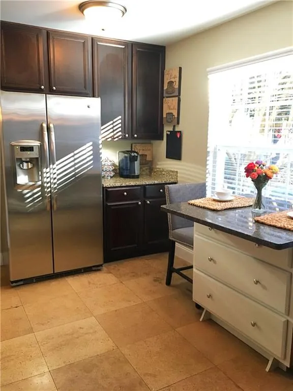 6980 Roswell Road Unit F5, Atlanta, Georgia 30328, 3 Bedrooms Bedrooms, ,2 BathroomsBathrooms,Residential,Sold,6980 Roswell Road Unit F5,5962084