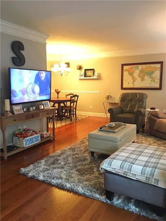 6980 Roswell Road Unit F5, Atlanta, Georgia 30328, 3 Bedrooms Bedrooms, ,2 BathroomsBathrooms,Residential,Sold,6980 Roswell Road Unit F5,5962084