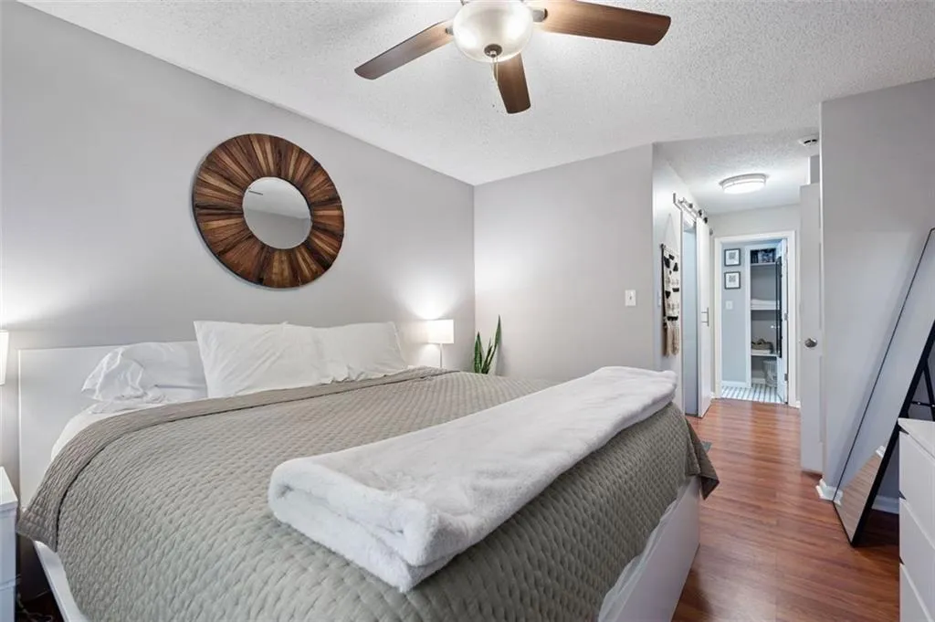 3655 Habersham Road Ne Unit B149, Atlanta, Georgia 30305, 2 Bedrooms Bedrooms, ,2 BathroomsBathrooms,Residential,Sold,3655 Habersham Road Ne Unit B149,7047395