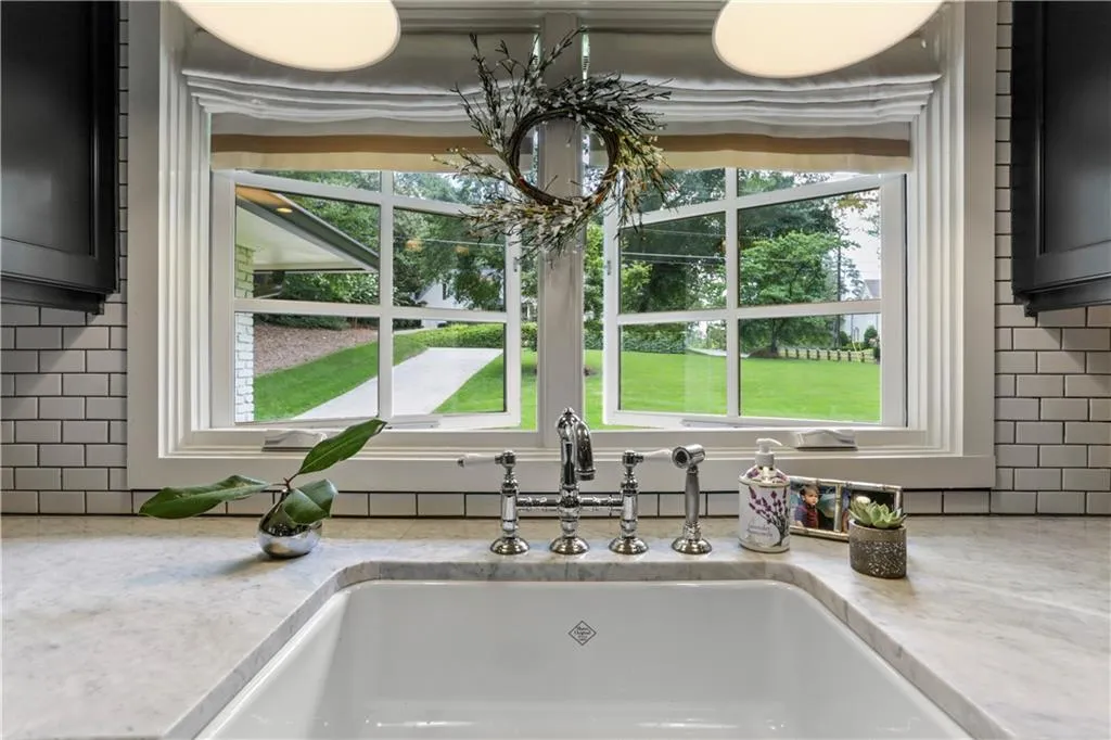 4608 Dalmer Road, Atlanta, Georgia 30342, 4 Bedrooms Bedrooms, ,3 BathroomsBathrooms,Residential,Sold,4608 Dalmer Road,6630023